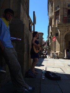 gitarzystką na rynku, która miała głos kruszący mury